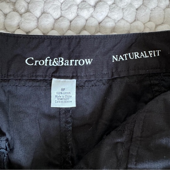 Croft & Barrow Black Capri Pants Relaxed Fit‎ Size 8P - Picture 8 of 8